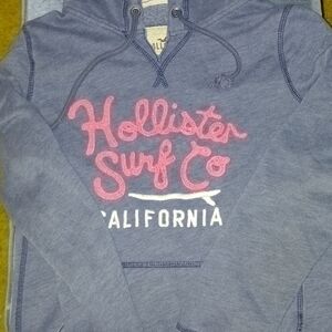 Hollister size m hooded sweatshirt